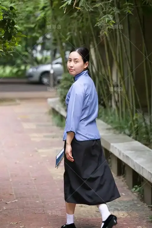 黄色直播平台用户评价头像画面